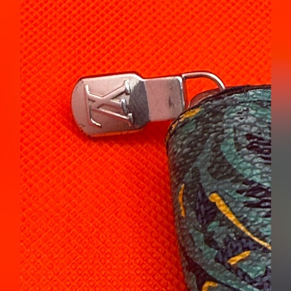 Louis Vuitton Damier Cobalt Jungle Brazza Wallet - Limited Edition - Picture 6 of 16